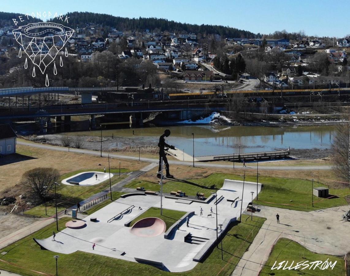 Sentral moderne leilighet Lillestrøm Buitenkant foto