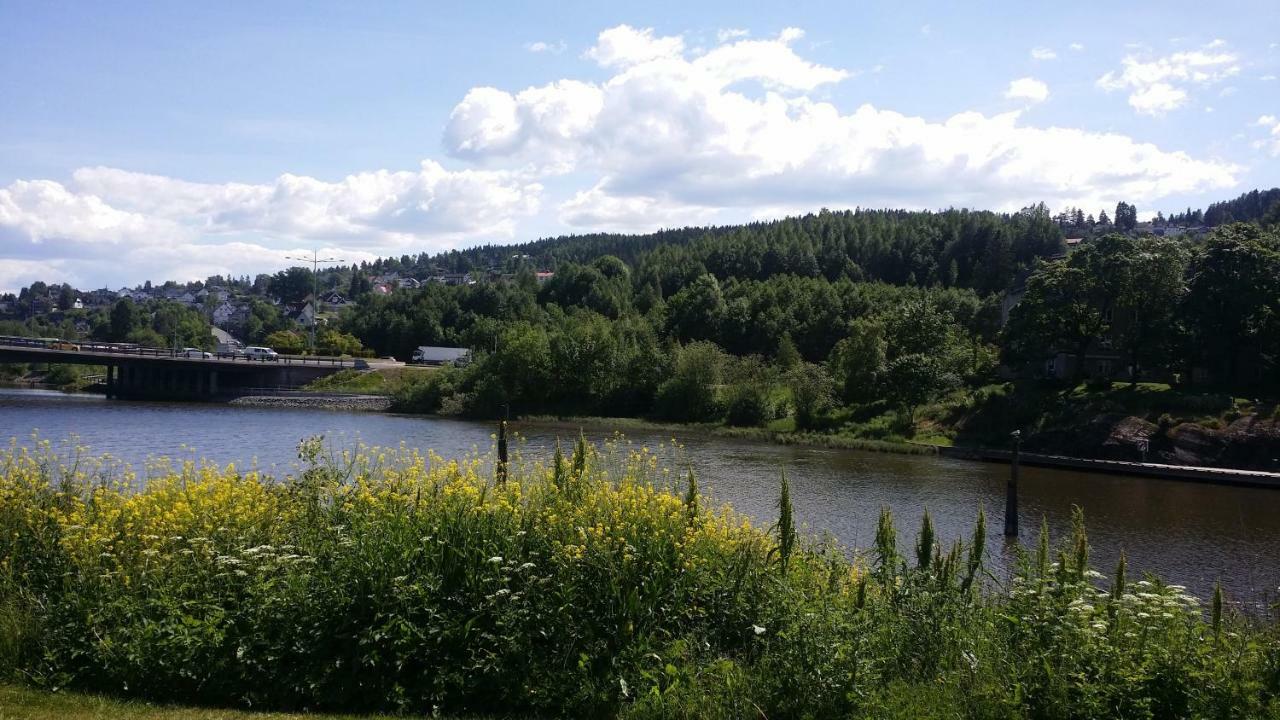 Sentral moderne leilighet Lillestrøm Buitenkant foto