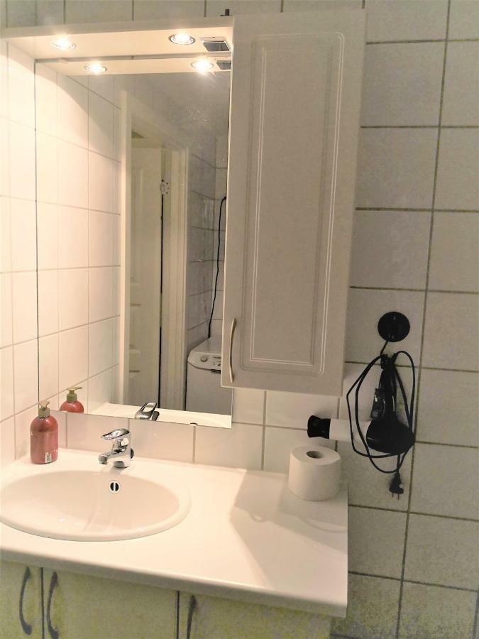 Sentral moderne leilighet Lillestrøm Buitenkant foto